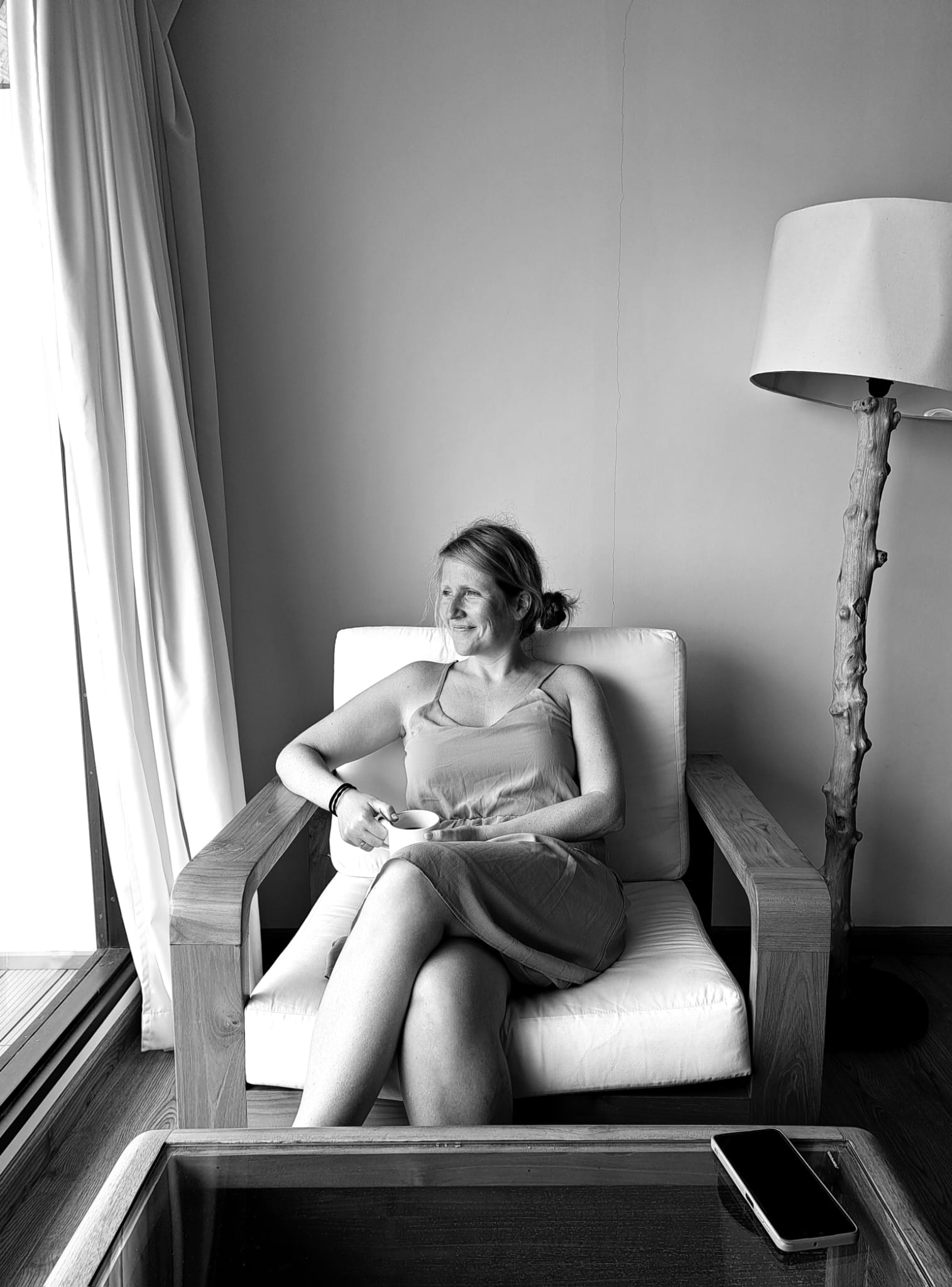 Nadine auf Sessel